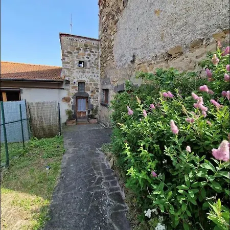 ⟬La Maisonnette De Severine⟭ Saint-Genès-Champanelle Buitenkant foto